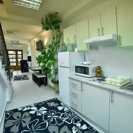 旅馆 Hostel Sinj *