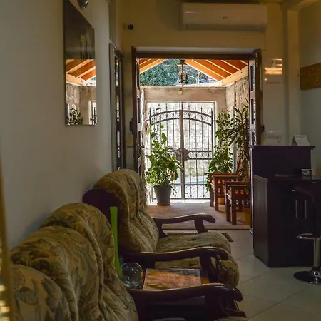 بيت شباب Hostel Sinj