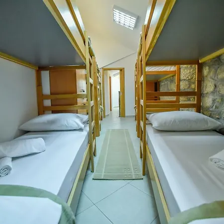 호스텔 Hostel Sinj 신